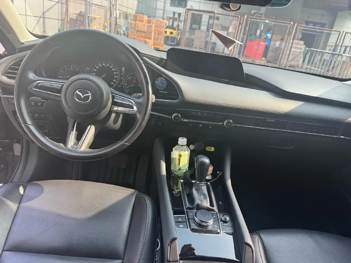 2022 Mazda 3 Axela 2.0L 158HP L4 6AT,autocango,china used car exporter,china ev exporter,chinese used car exporter,chinese used ev exporter