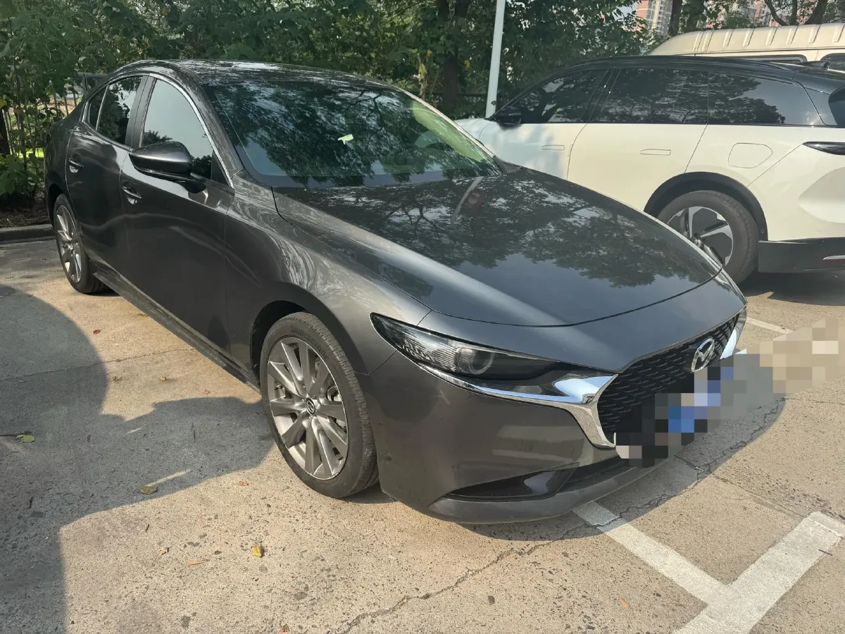 2022 Mazda 3 Axela 2.0L 158HP L4 6AT,autocango,china used car exporter,china ev exporter,chinese used car exporter,chinese used ev exporter