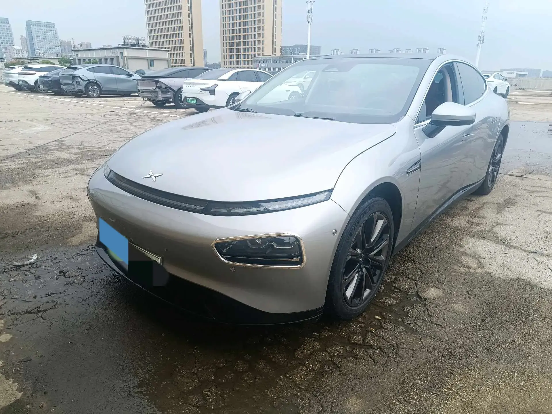 2020 XPENG P7 view 1