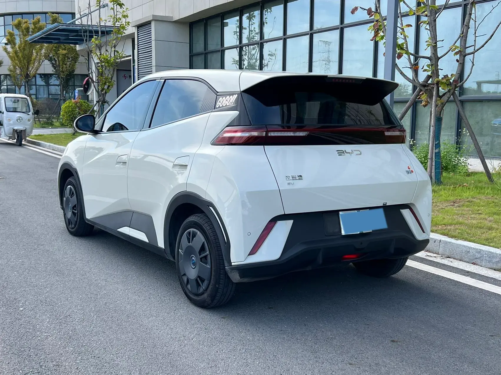 2024 BYD SEAGULL thumbnail 4