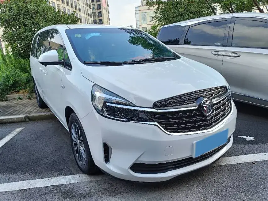 2022 BUICK GL8 thumbnail 3