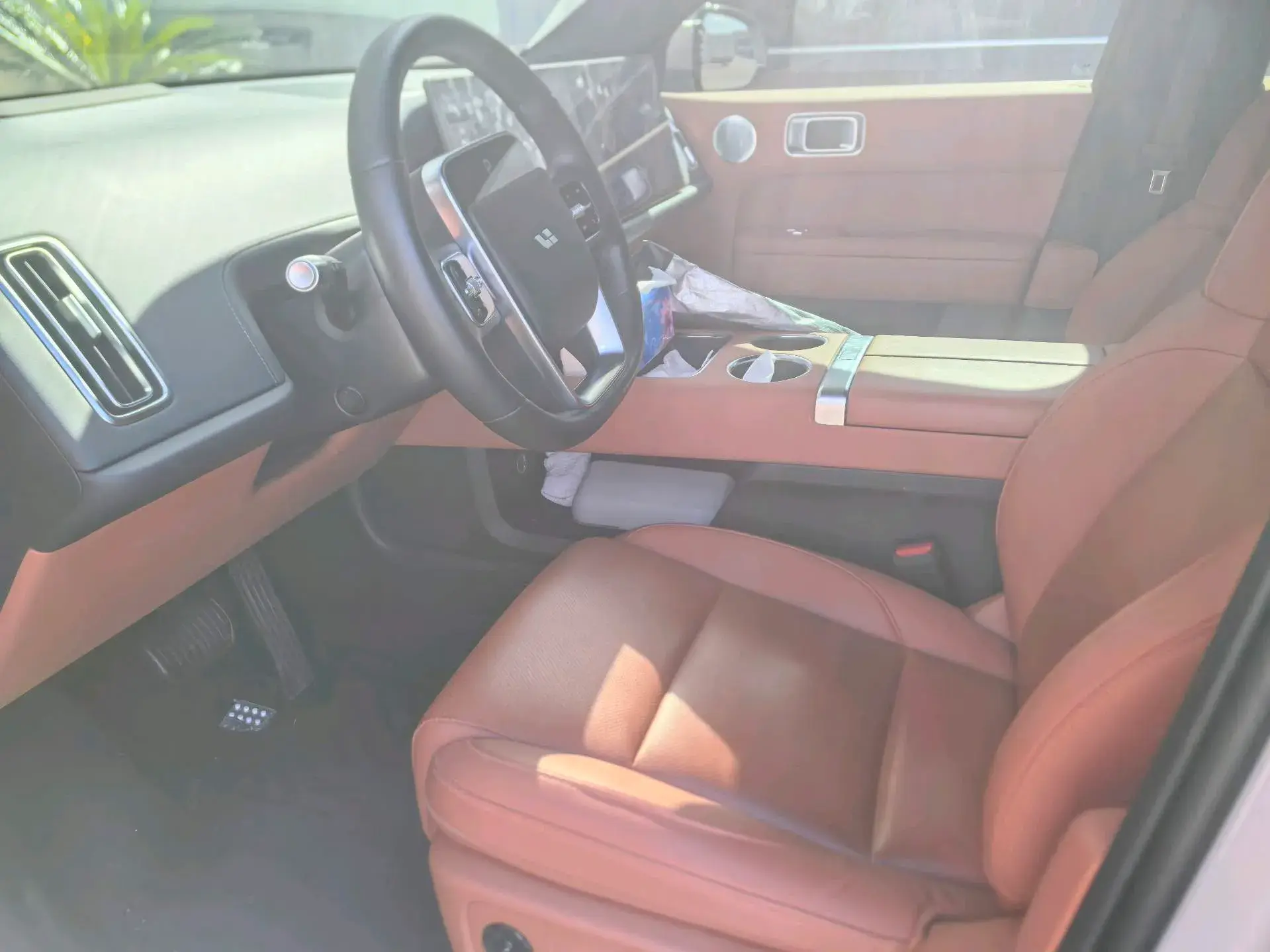 2024 LI L6 thumbnail 3