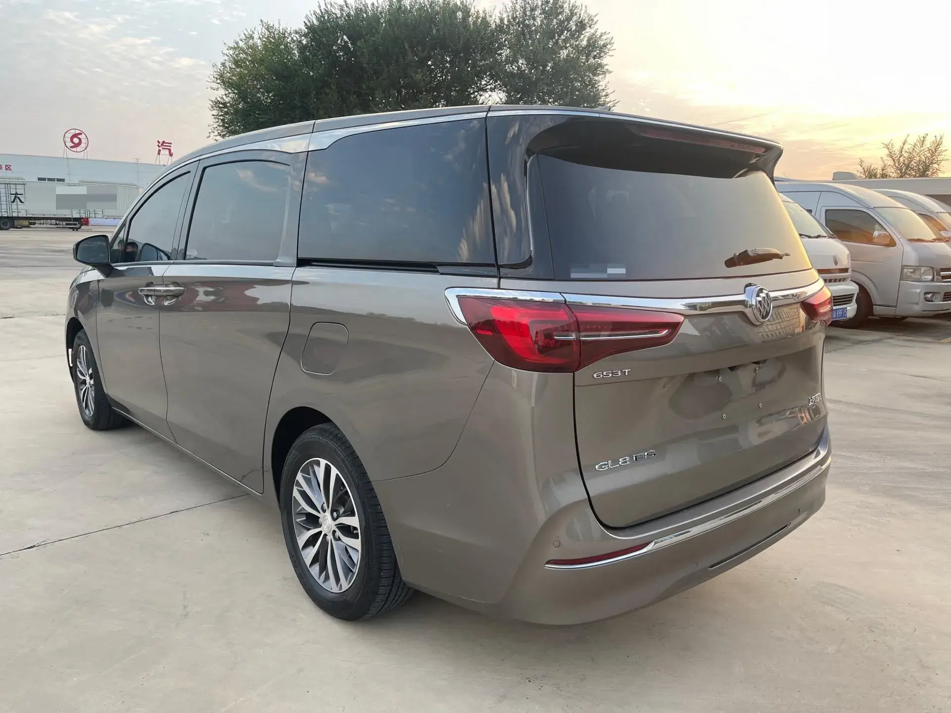 2021 BUICK GL8 thumbnail 4