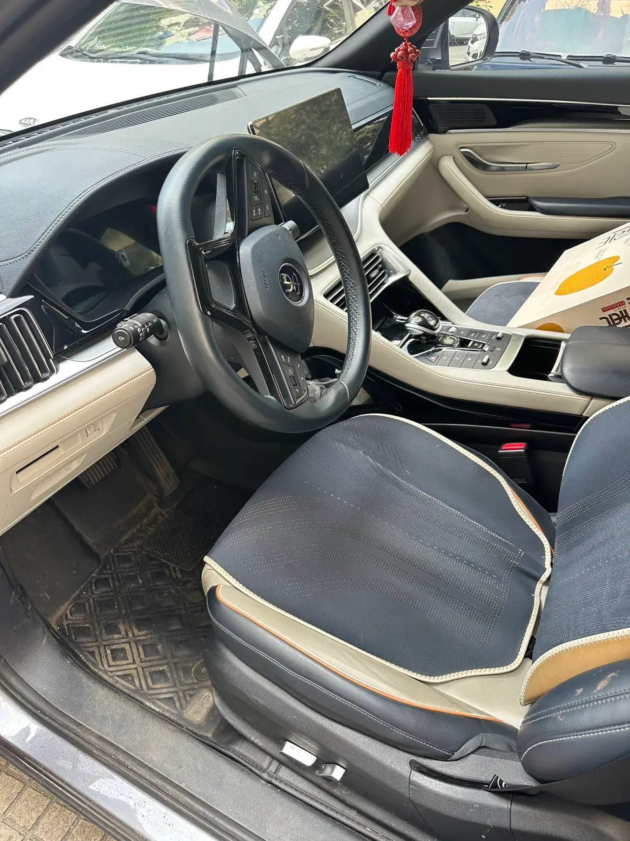 2022 BYD SONG thumbnail 3