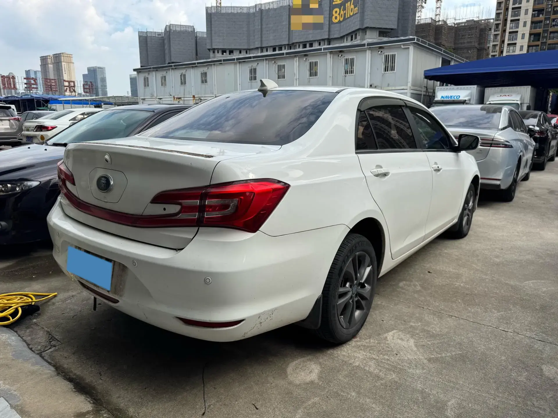 2017 BYD QIN thumbnail 4