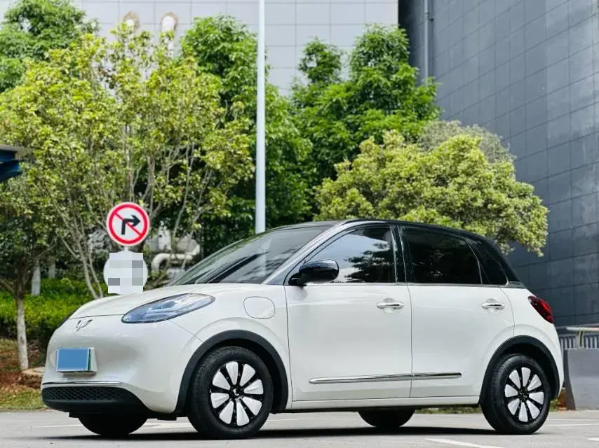 2023 WULING BINGUO view 1