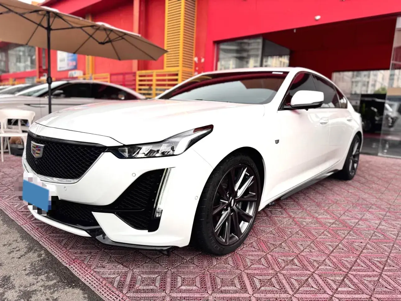 2023 CADILLAC CT5 view 1