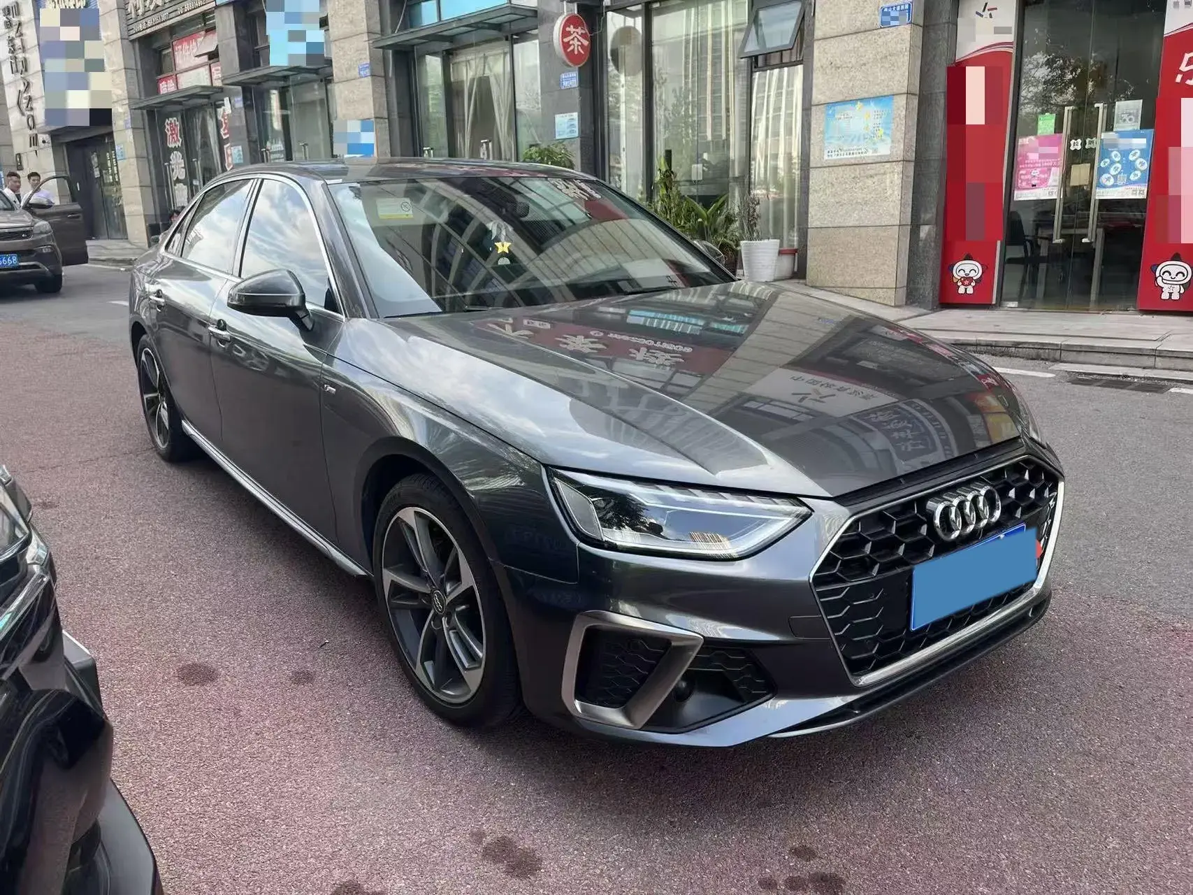 2020 AUDI A4L thumbnail 2