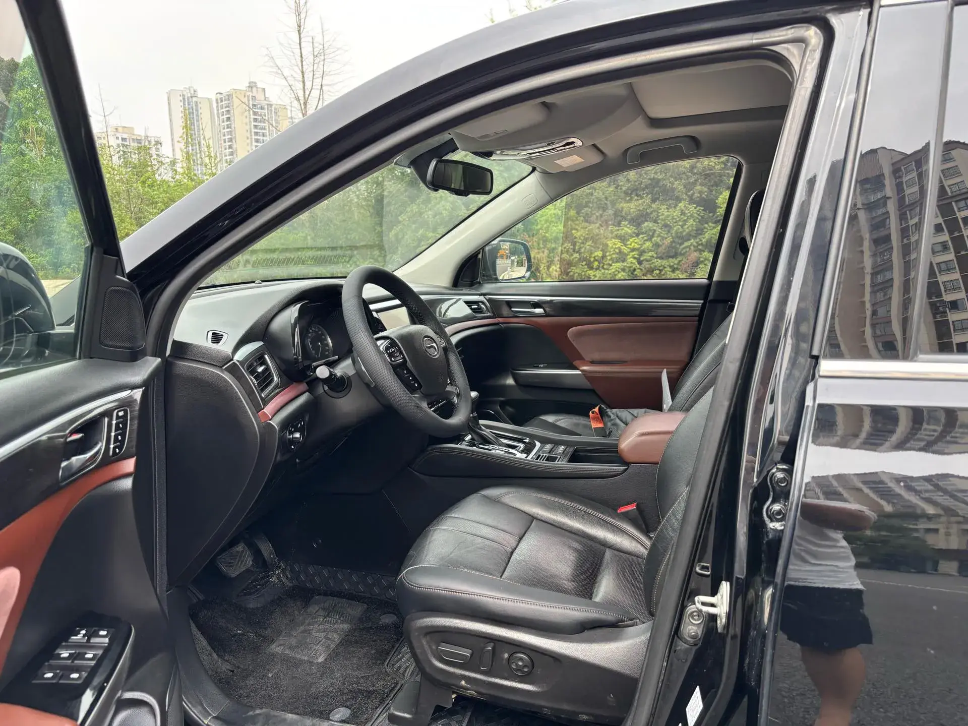 2017 GAC TRUMPCHI thumbnail 4