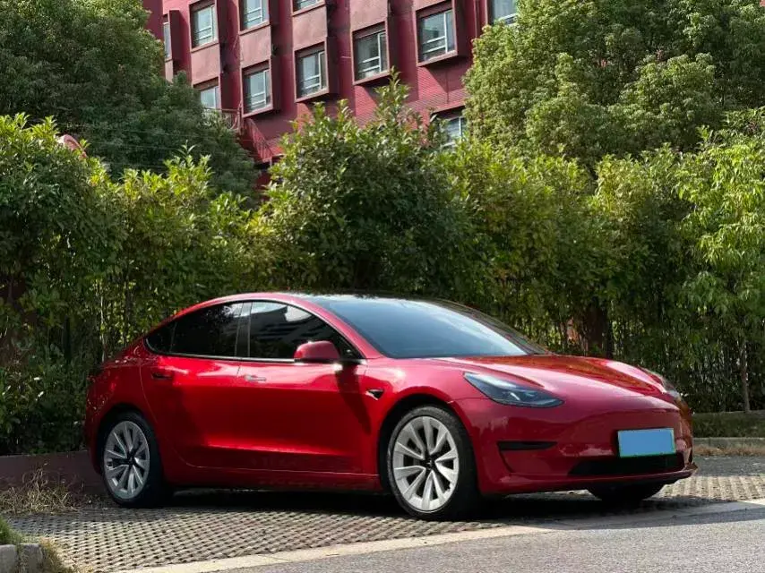 2021 TESLA MODEL thumbnail 3