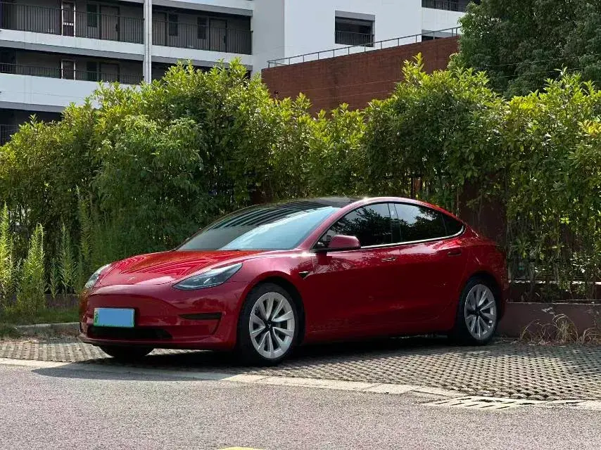 2021 TESLA MODEL view 1