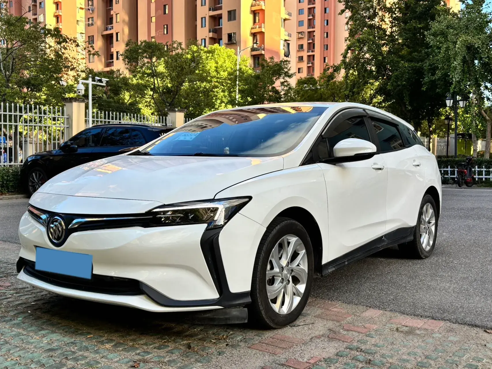 2022 BUICK VELITE view 1