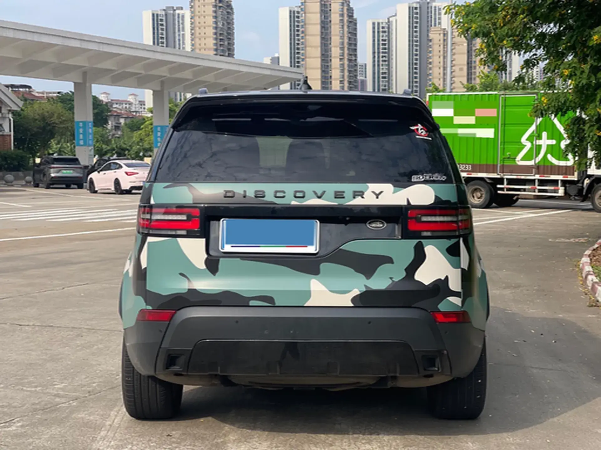 2020 LAND ROVER thumbnail 4