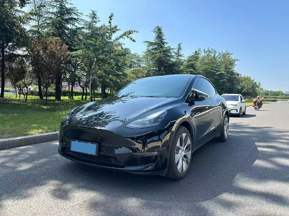 2021 Tesla Model Y BEV 60KWH