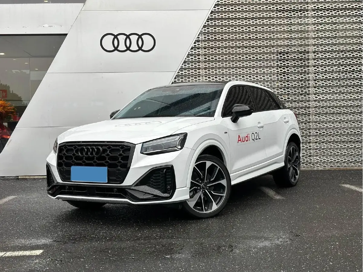 2023 Audi Q2L 1.5T 160HP L4 7DCT