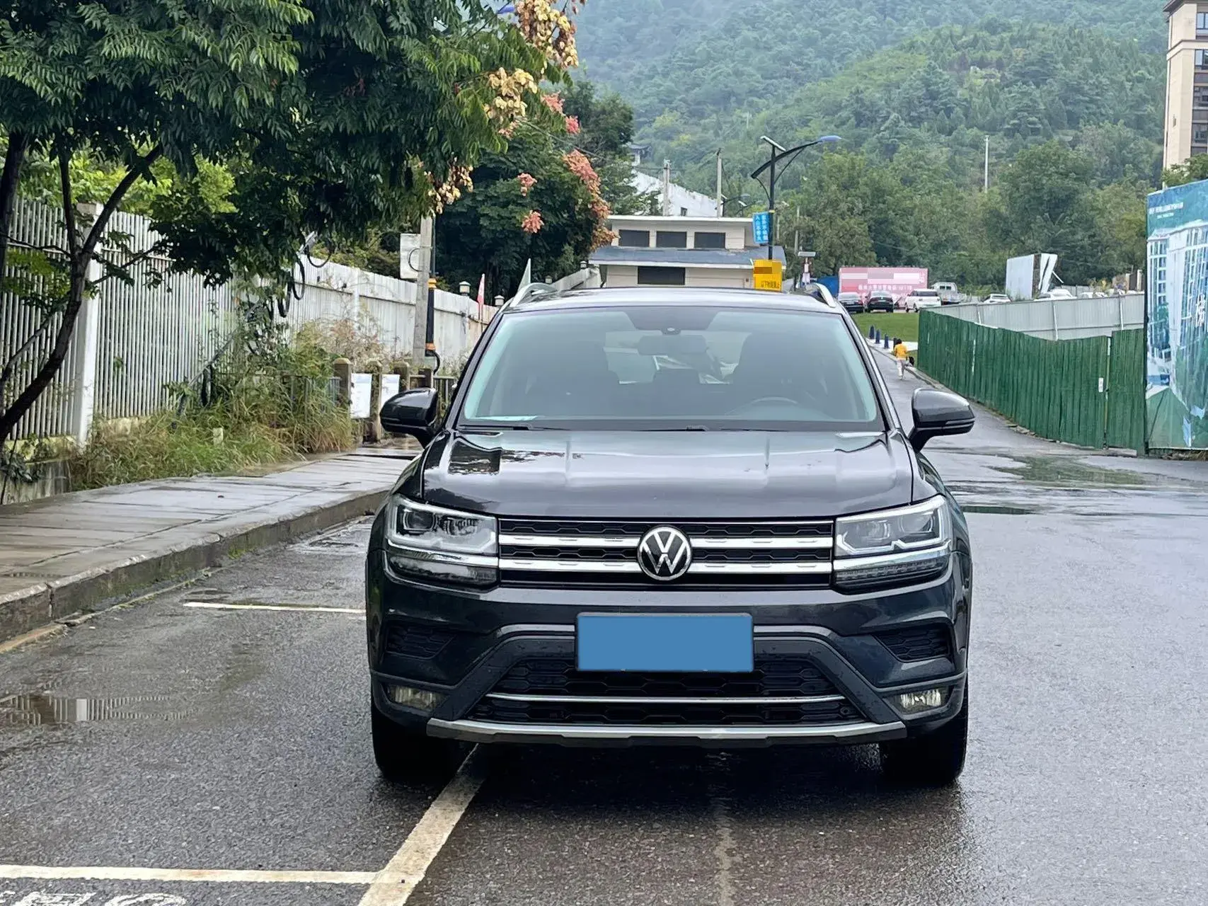 2021 VOLKSWAGEN THARU thumbnail 2