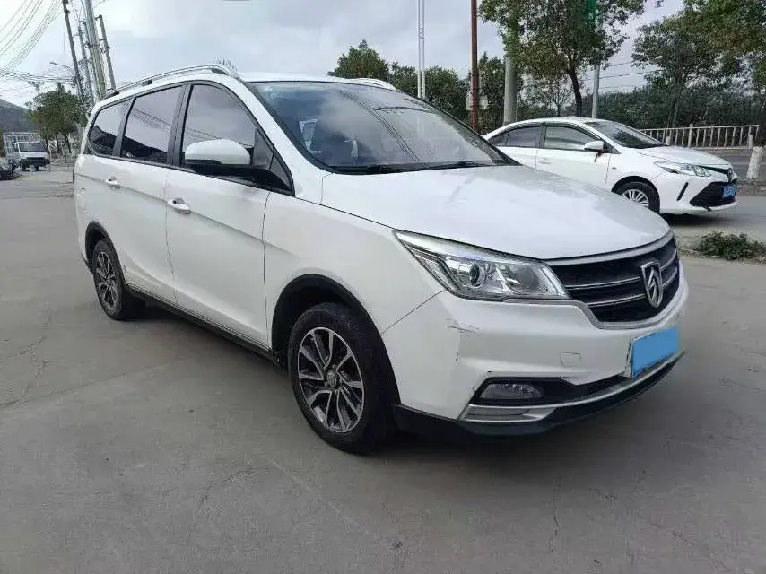 2019 BAOJUN 730 thumbnail 2