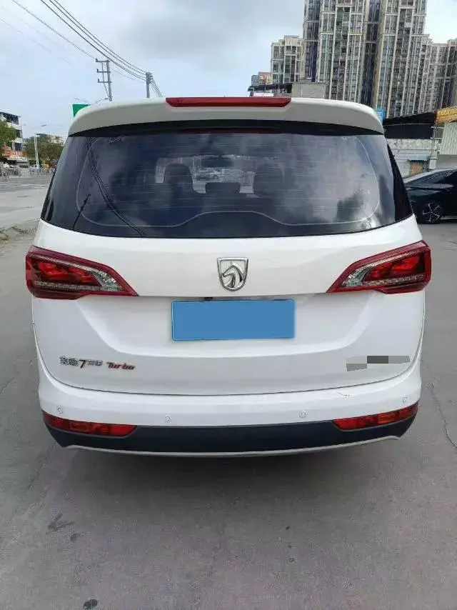2019 BAOJUN 730 thumbnail 3