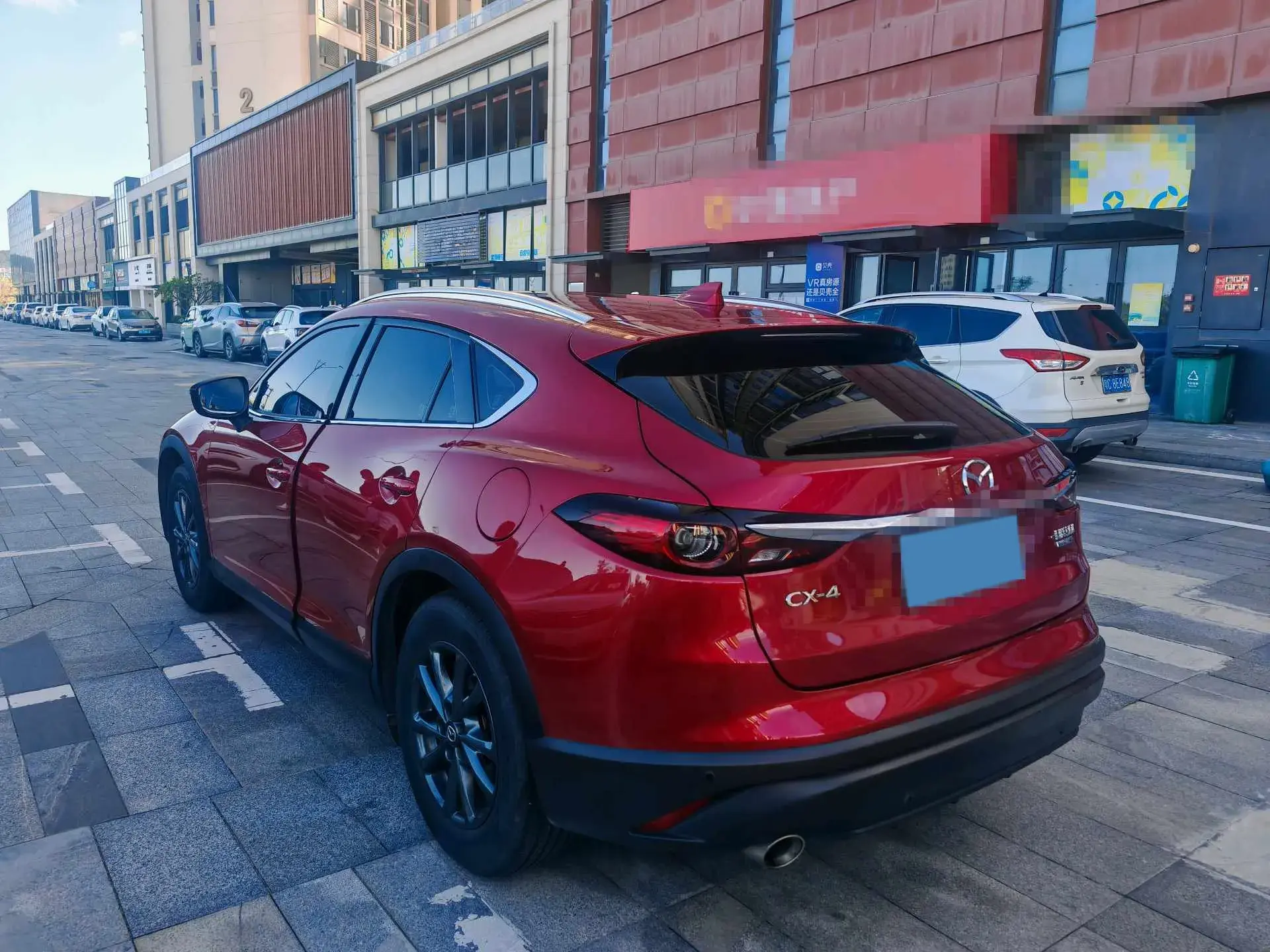 2021 MAZDA CX-4 thumbnail 4