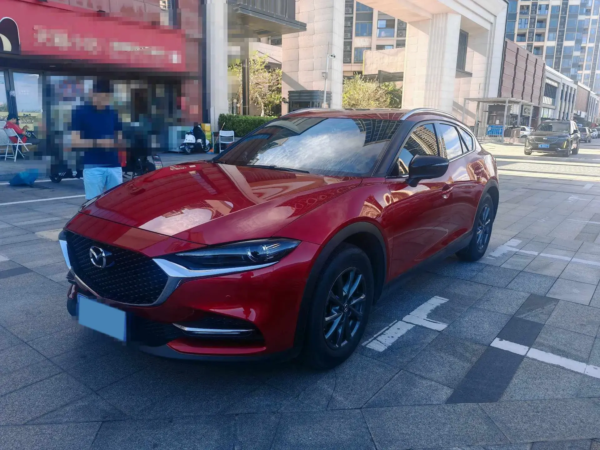 2021 MAZDA CX-4 view 1
