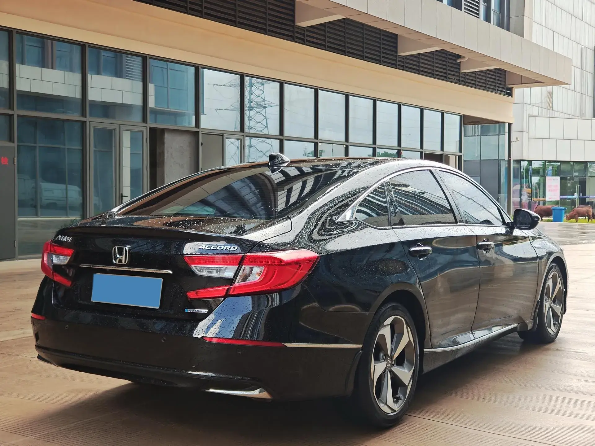 2018 HONDA ACCORD thumbnail 4