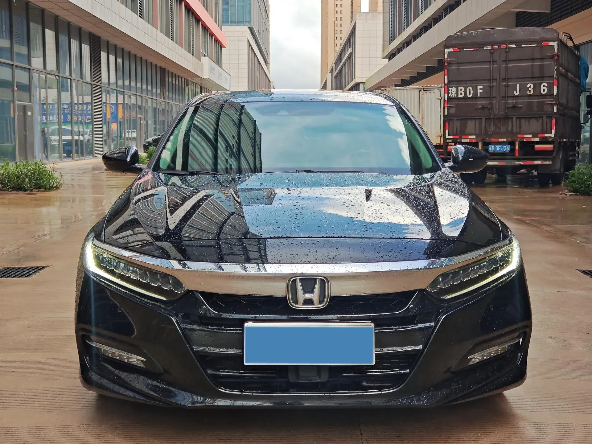 2018 HONDA ACCORD thumbnail 2
