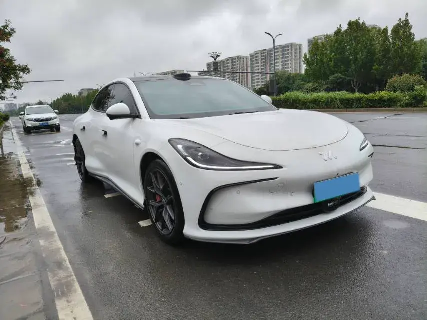 2024 IM L6 thumbnail 3