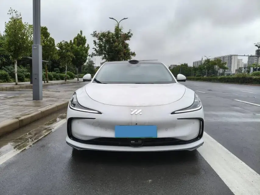 2024 IM L6 thumbnail 2