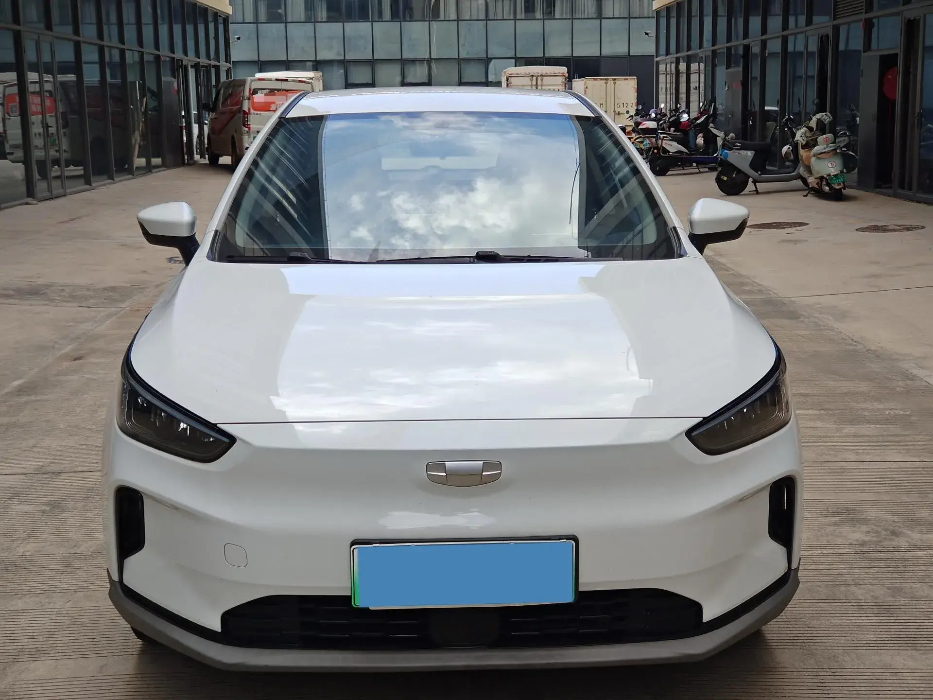 2020 GEOMETRY C thumbnail 2