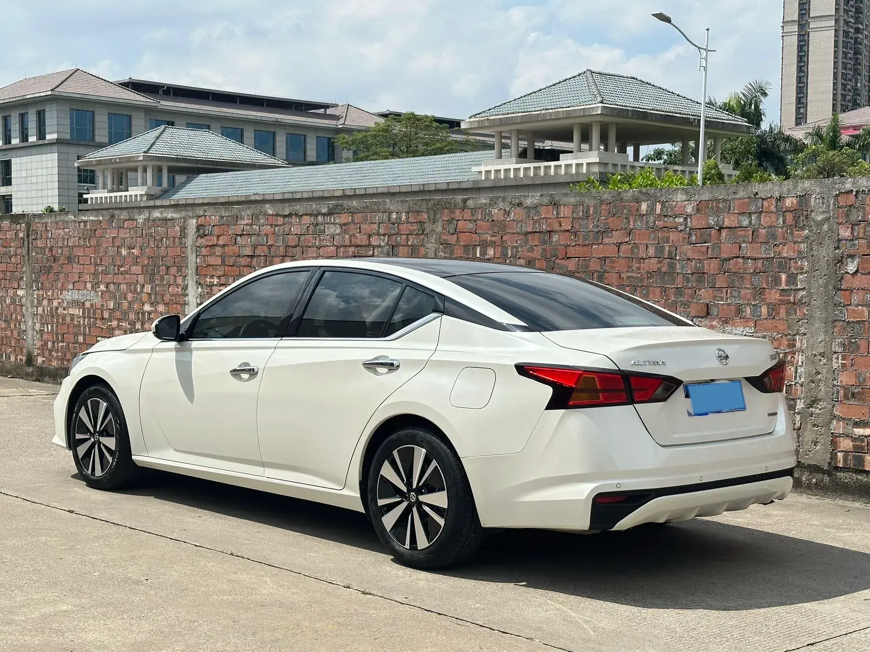 2021 NISSAN TEANA thumbnail 3