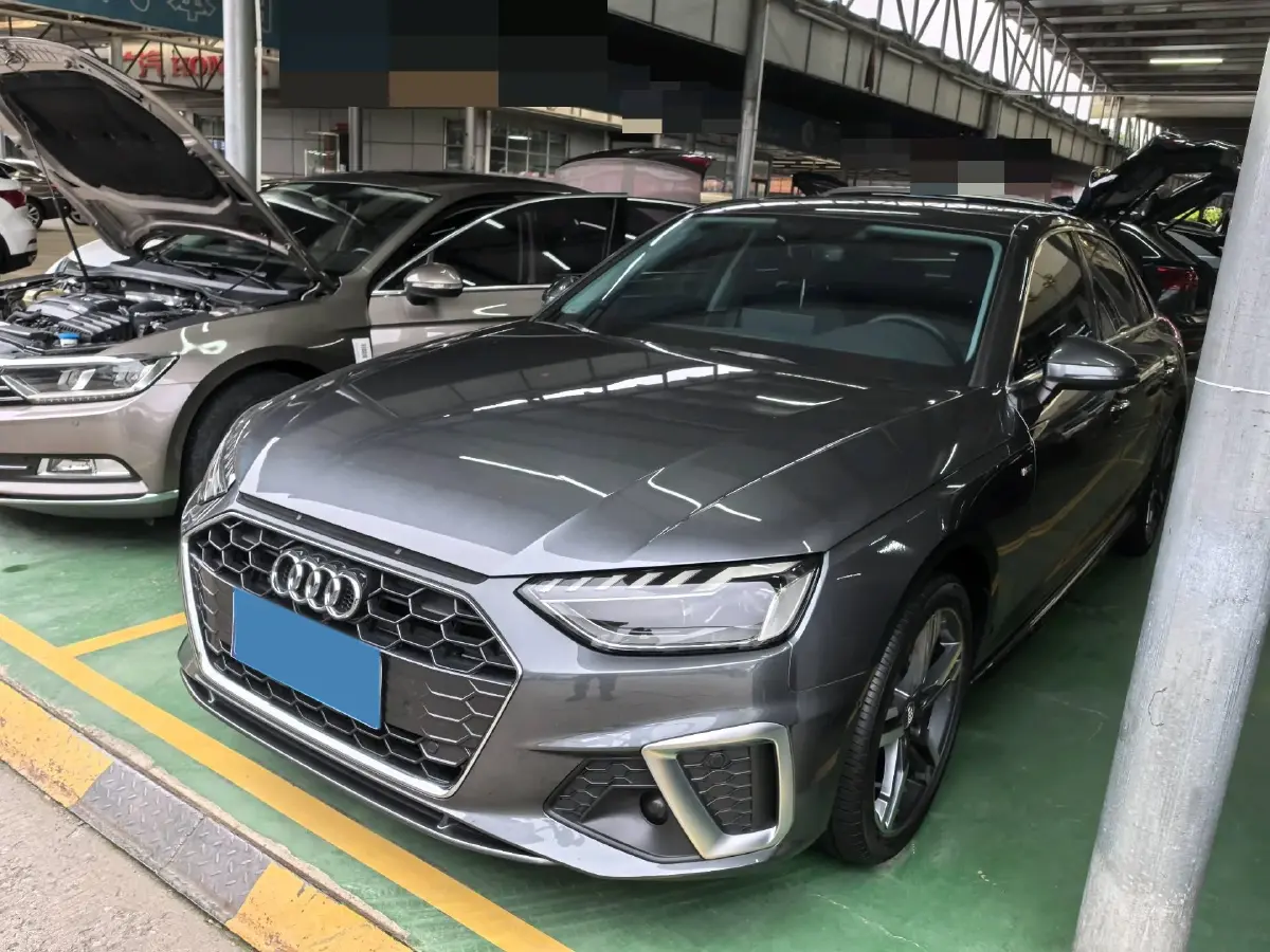 2020 Audi A4L 2.0T 150HP L4 7DCT