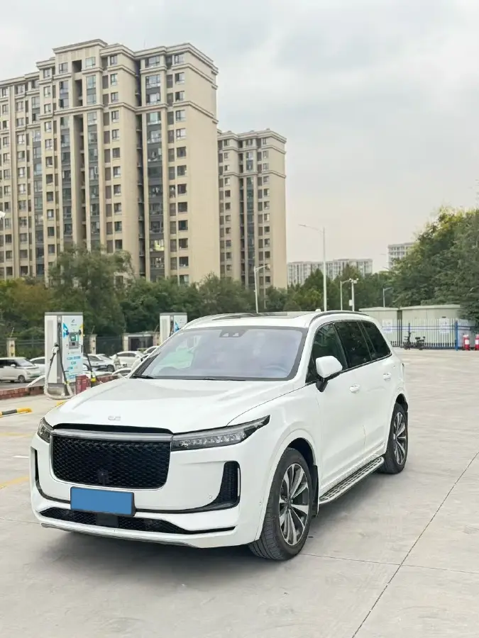 2020 Li ONE Range Extended 131HP REEV 40.5KWH