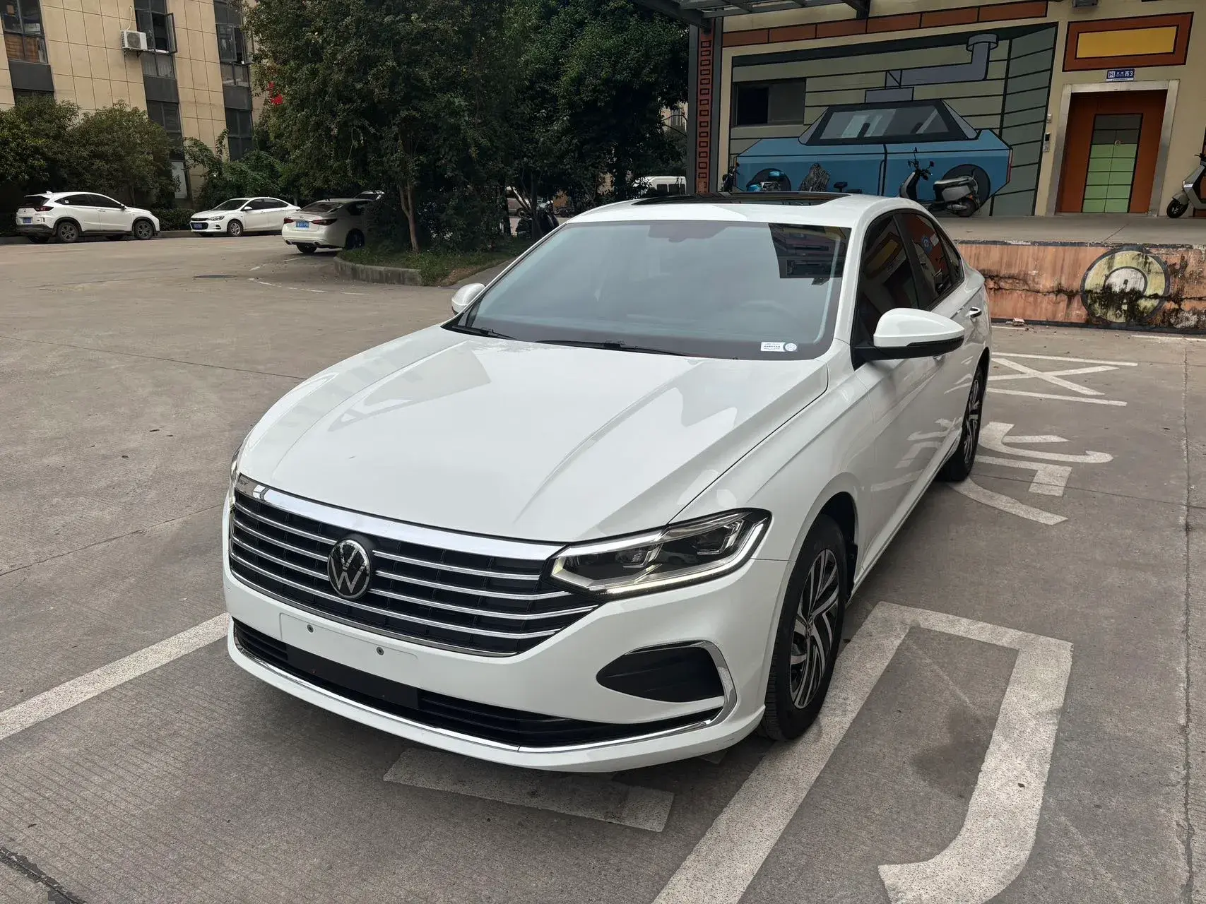 2023 VOLKSWAGEN LAVIDA view 1