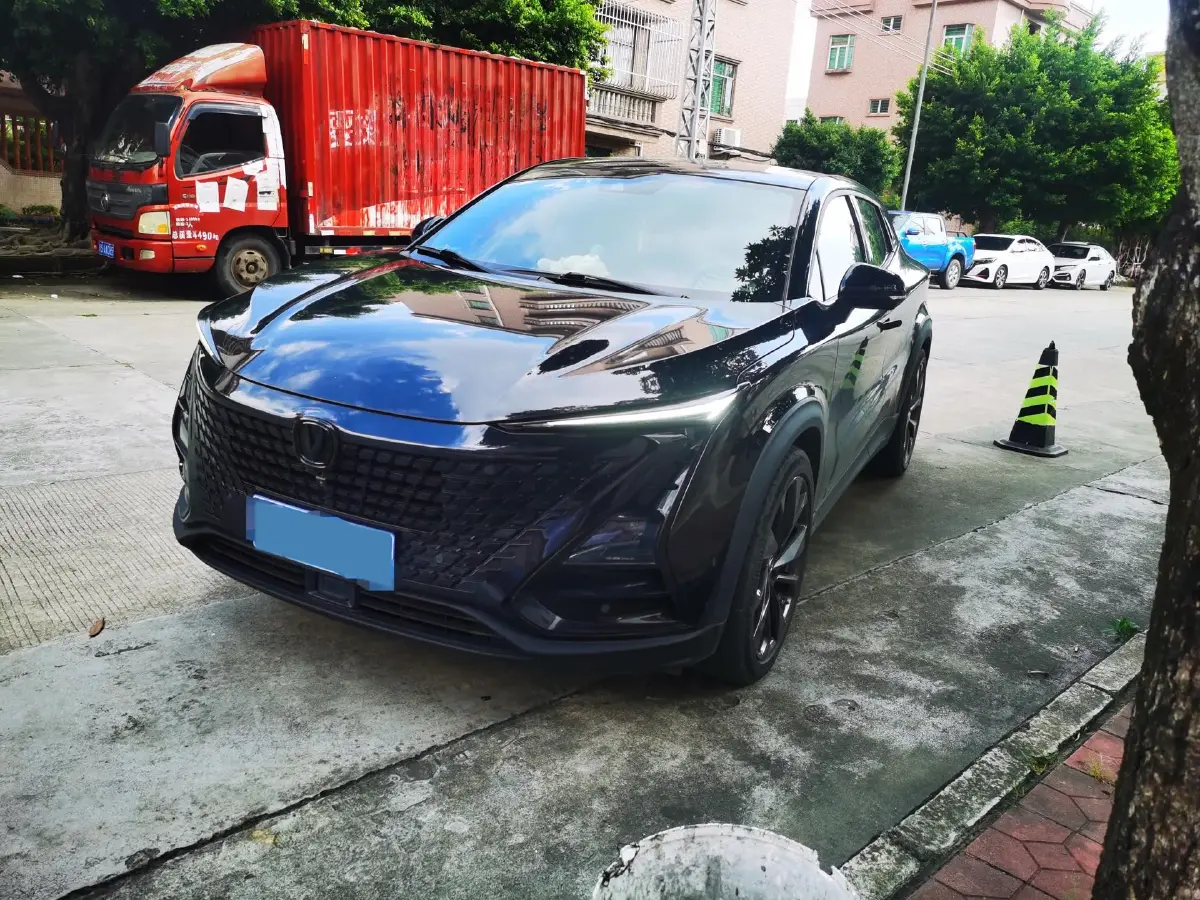 2020 ChangAn UNI-T 1.5T 180HP L4 7DCT