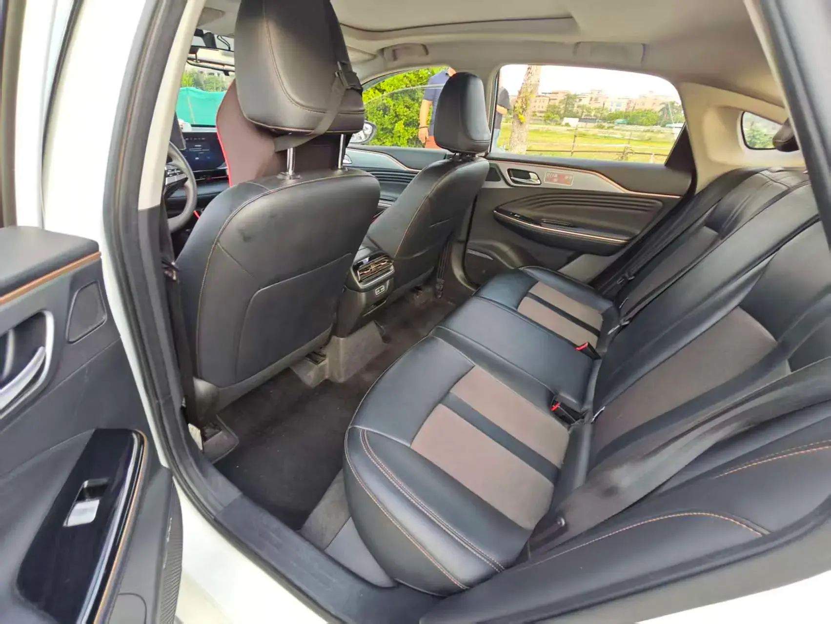 2023 AION S thumbnail 3