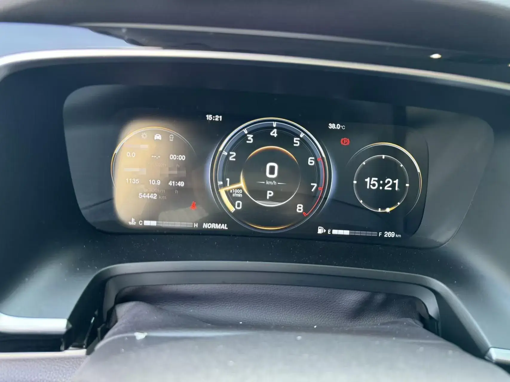 2021 GAC TRUMPCHI thumbnail 3