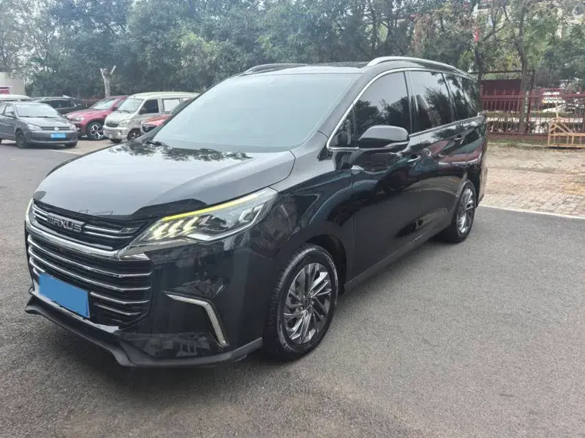 2019 MAXUS G50 view 1