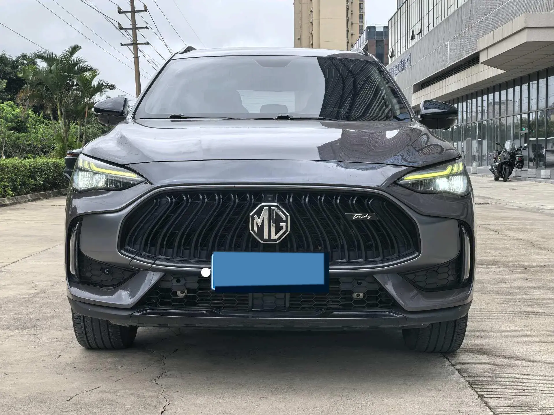 2021 MG PILOT thumbnail 2