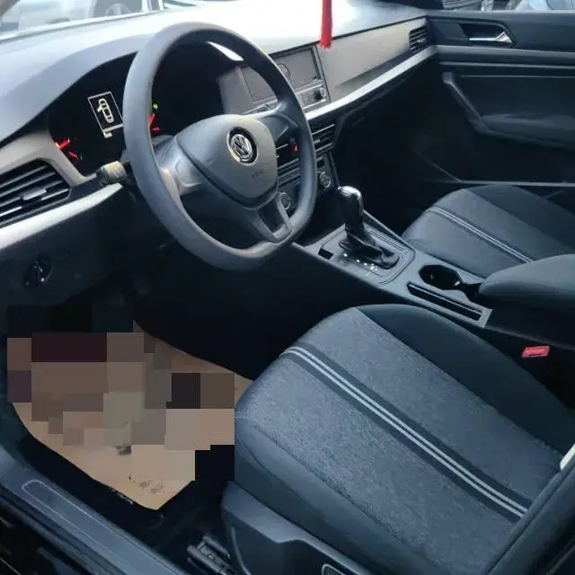 2018 VOLKSWAGEN LAVIDA thumbnail 3