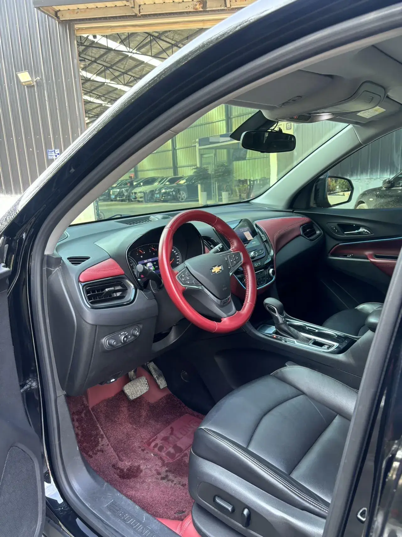 2021 CHEVROLET EQUINOX thumbnail 4