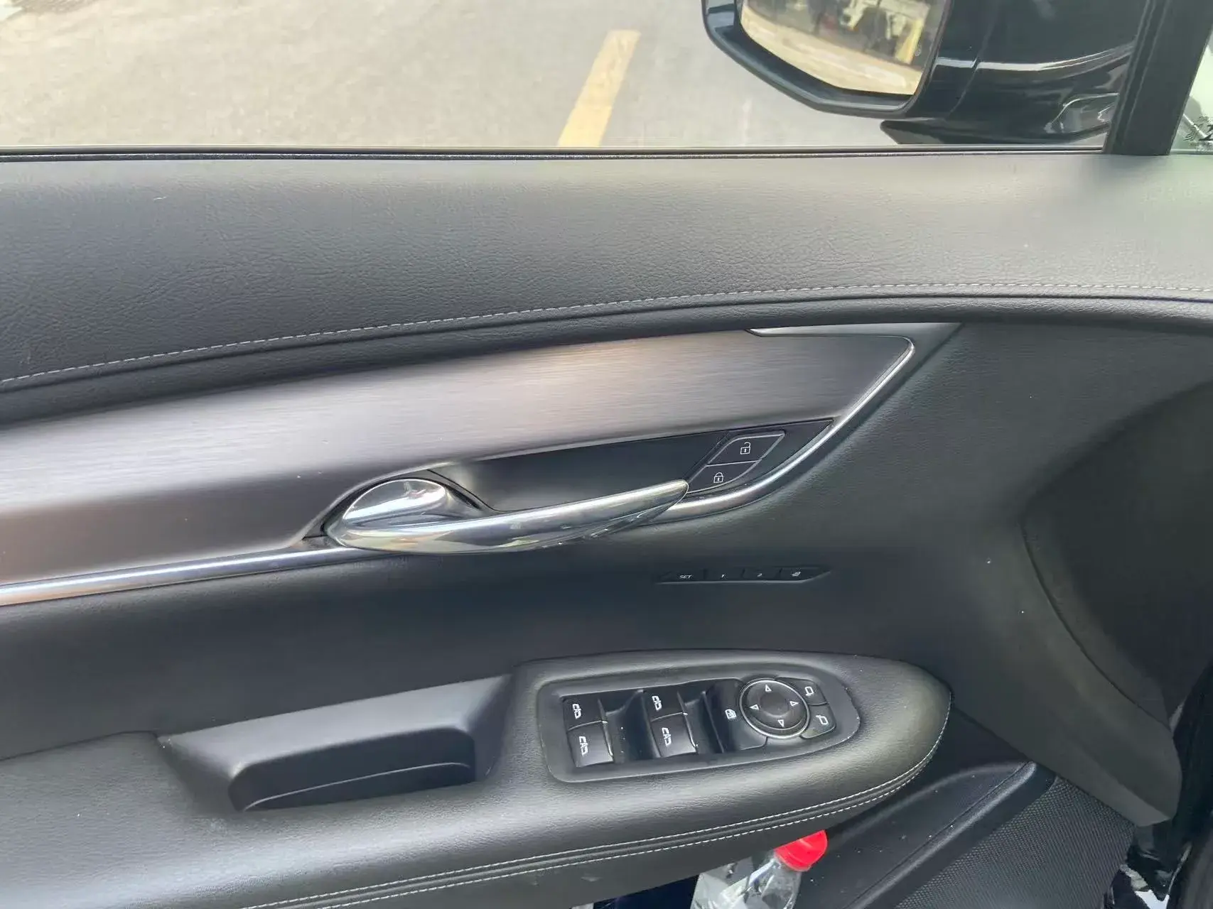 2022 CADILLAC XT6 thumbnail 4