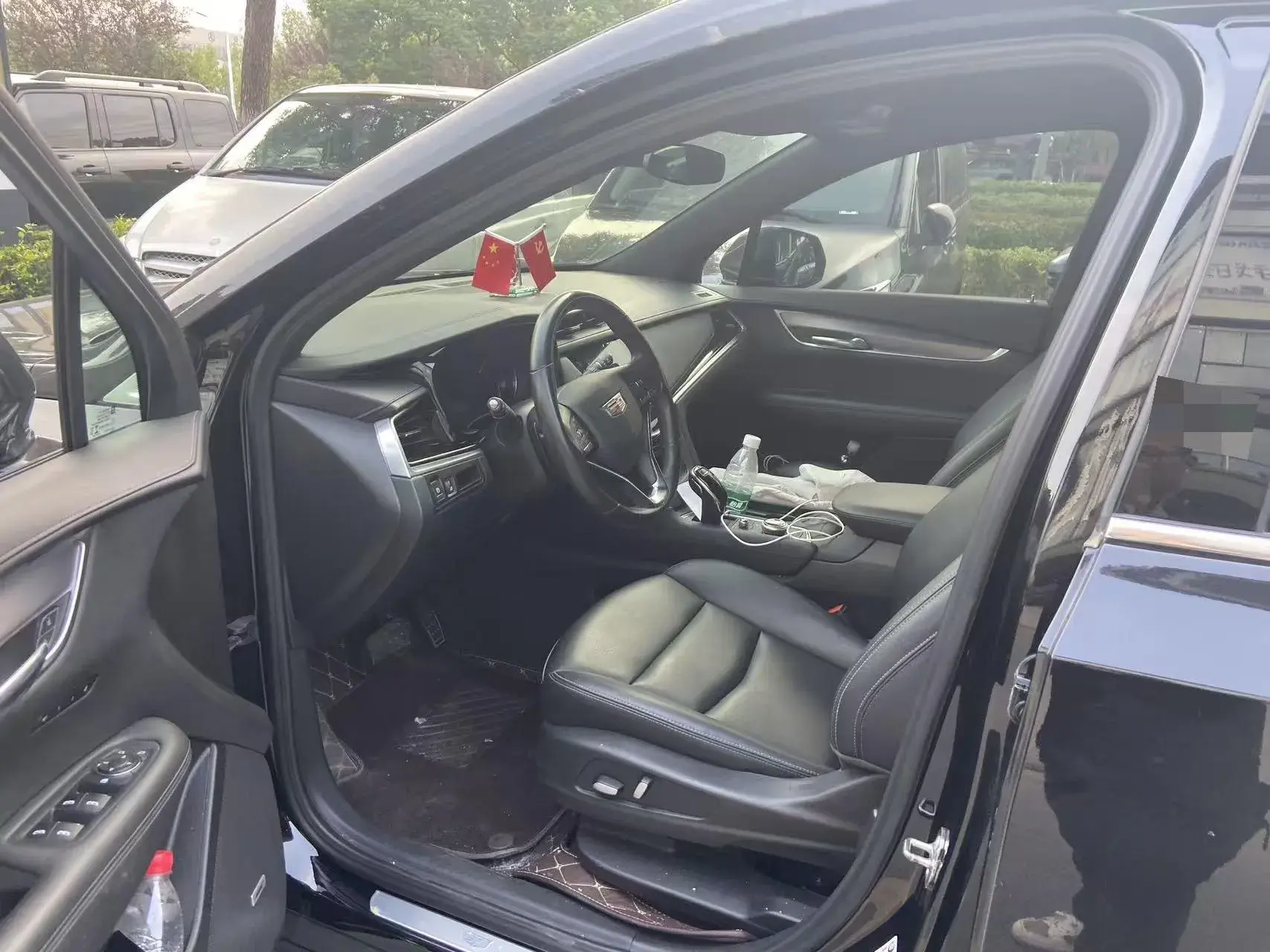 2022 CADILLAC XT6 thumbnail 3