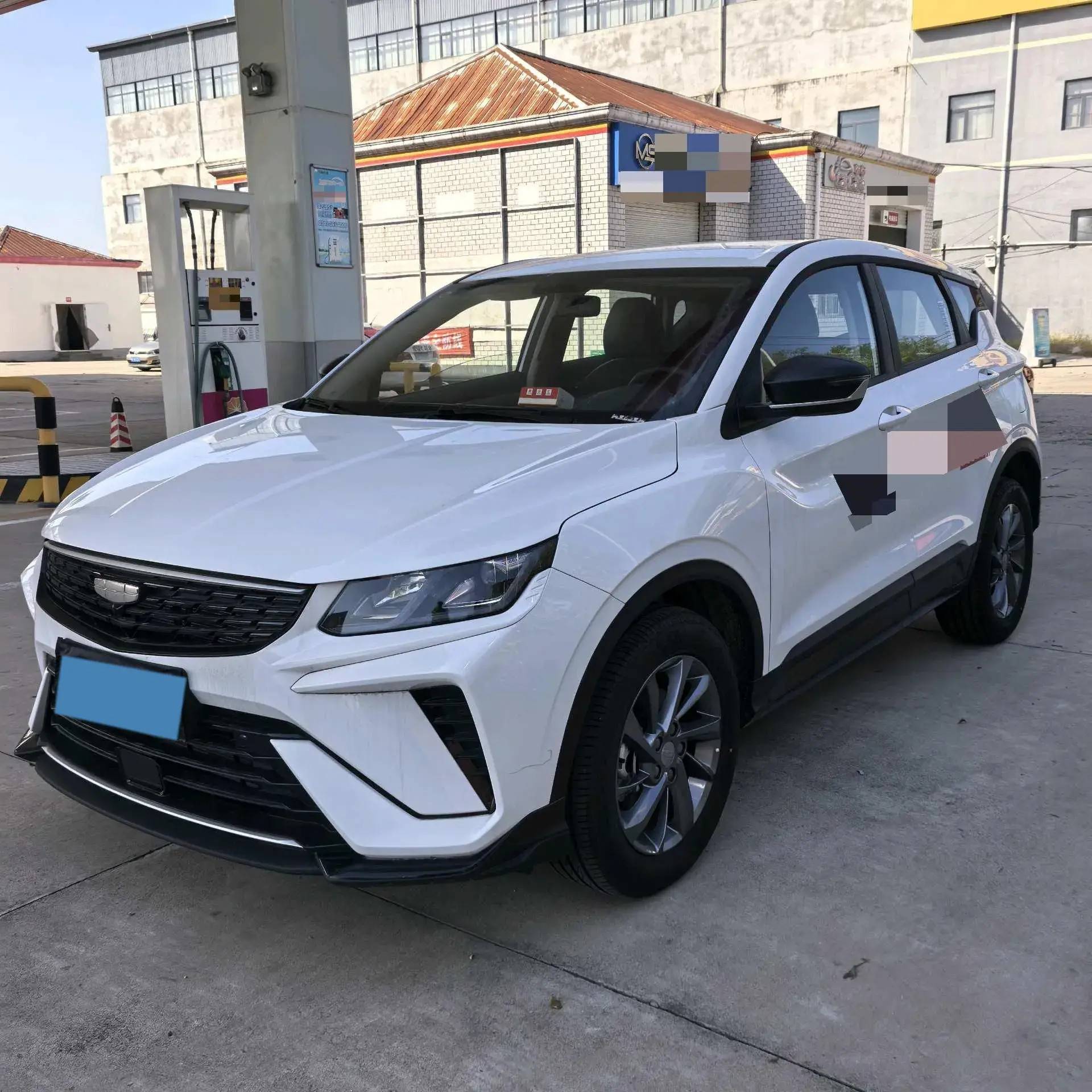 2025 GEELY COOLRAY view 1