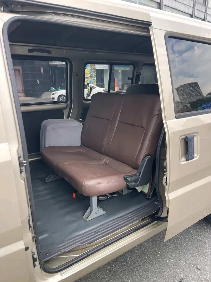 2022 WuLing RongGuang EV BEV 41.6KWH,autocango,china used car exporter,china ev exporter,chinese used car exporter,chinese used ev exporter