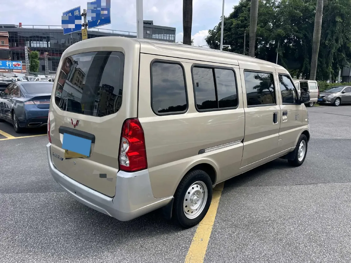2022 WuLing RongGuang EV BEV 41.6KWH,autocango,china used car exporter,china ev exporter,chinese used car exporter,chinese used ev exporter
