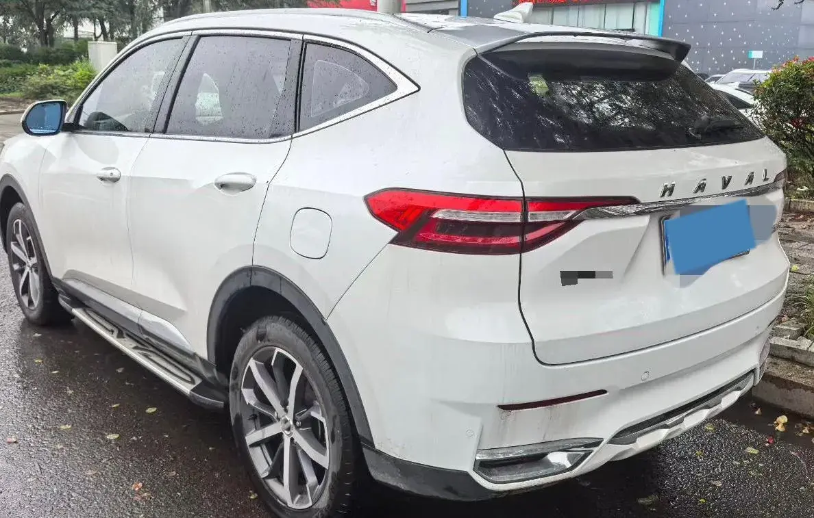 2019 HAVAL F7 thumbnail 4