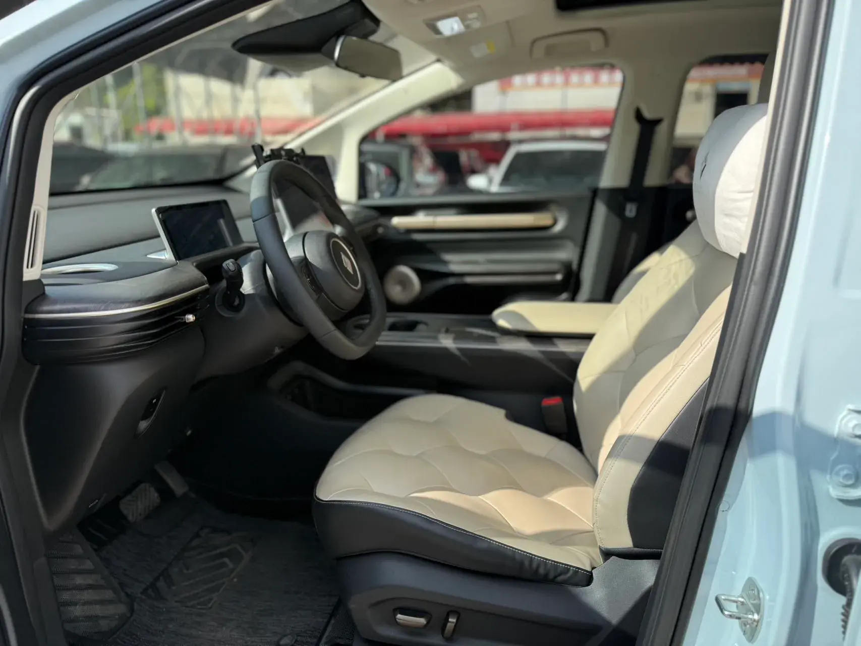 2023 BAOJUN CLOUD thumbnail 4