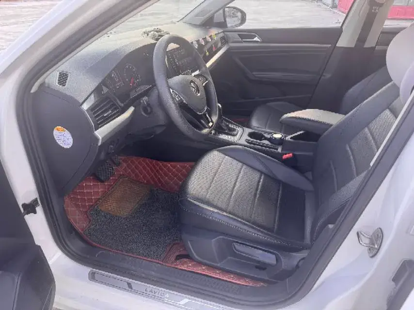 2019 VOLKSWAGEN LAVIDA thumbnail 4