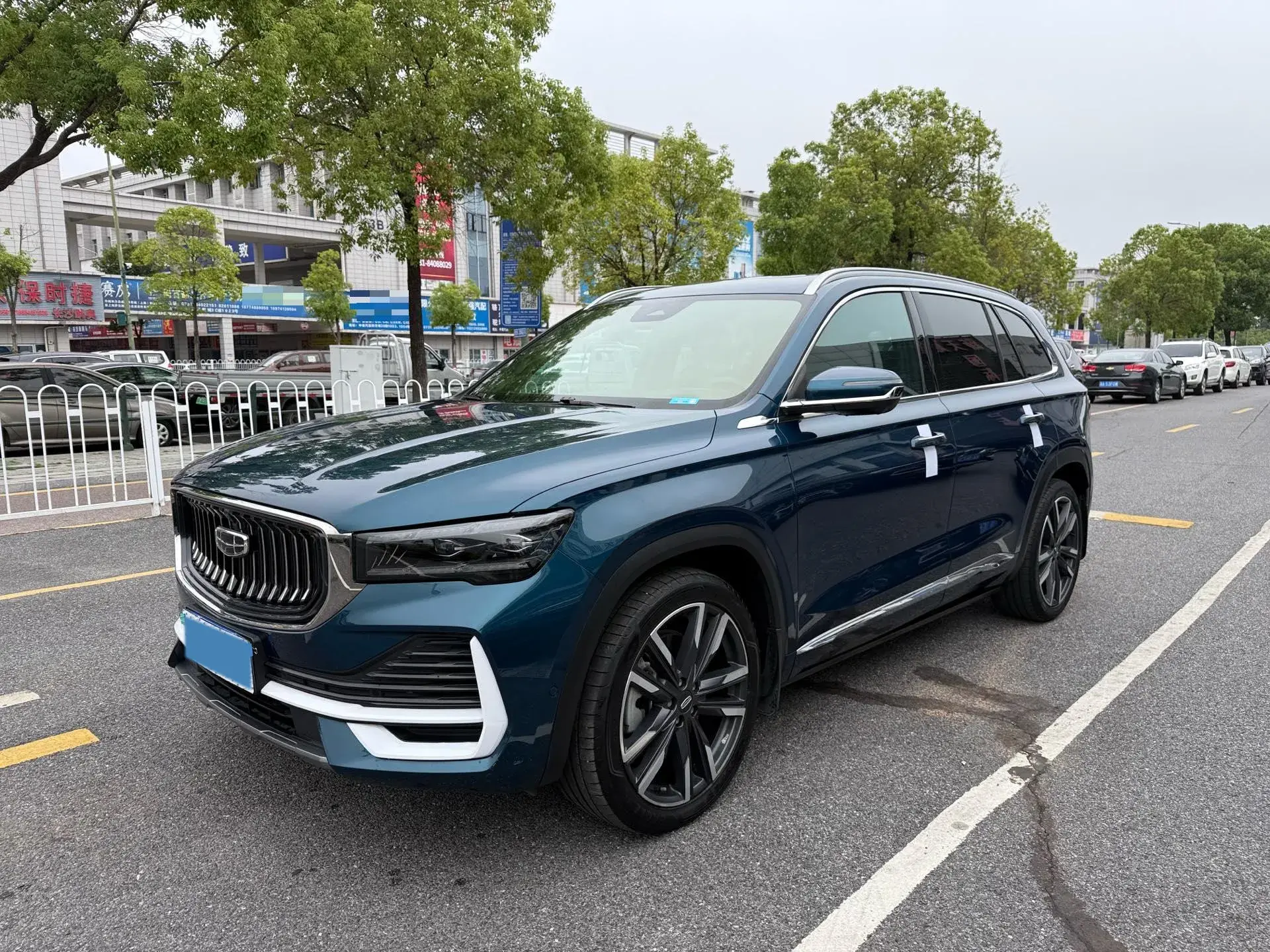 2021 GEELY MONJARO view 1