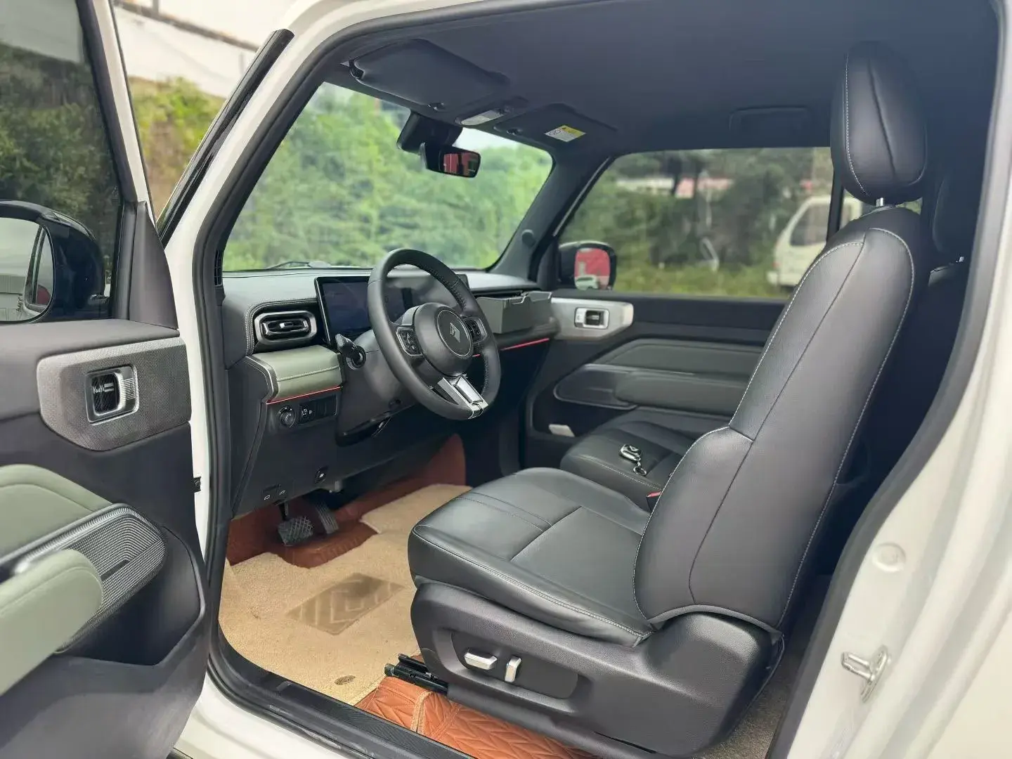 2023 BAOJUN YEP thumbnail 4